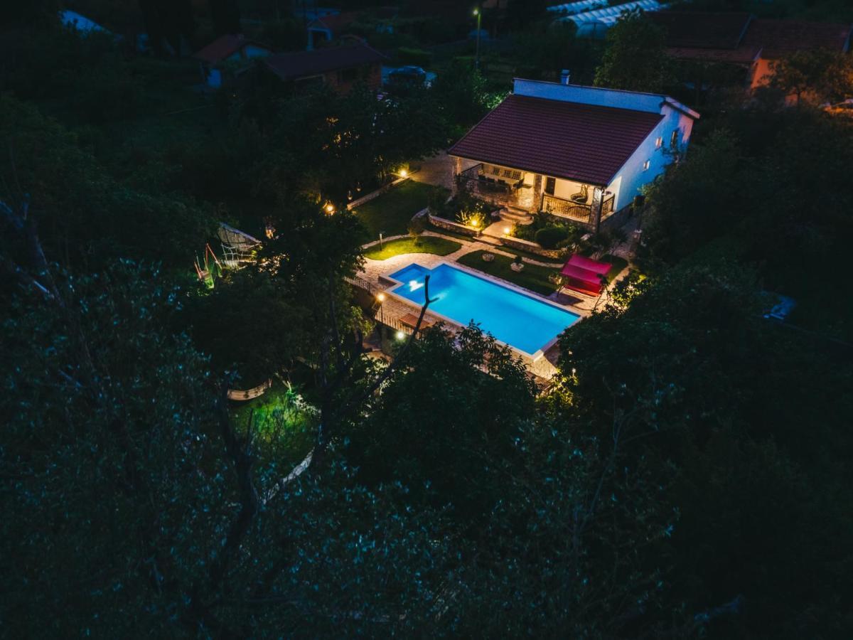 Villa Gana Buna Exterior photo